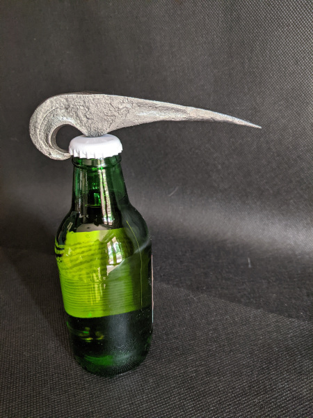Bird bottle opener
